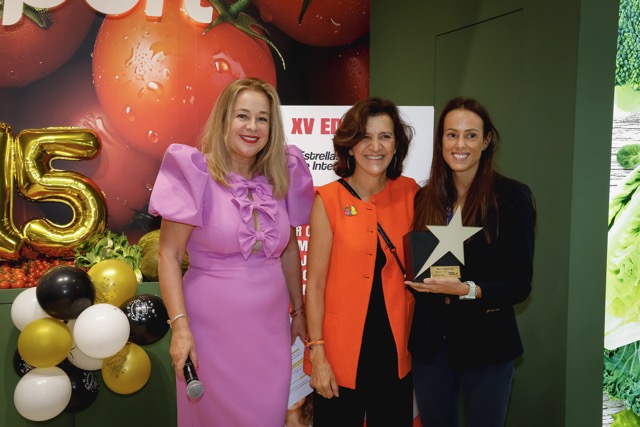 MEJOR INSTAGRAM: SANLUCAR FRUIT Recoge el Premio: Mónica Palmieri, directora de Marketing